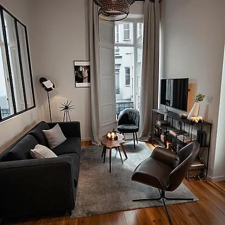 Elegant Close To Champs-elysees Апартаменты Париж